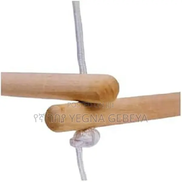 Toddler Wooden Swing Seat Indoor/Outdoor Hanging Chair Safety Harnes