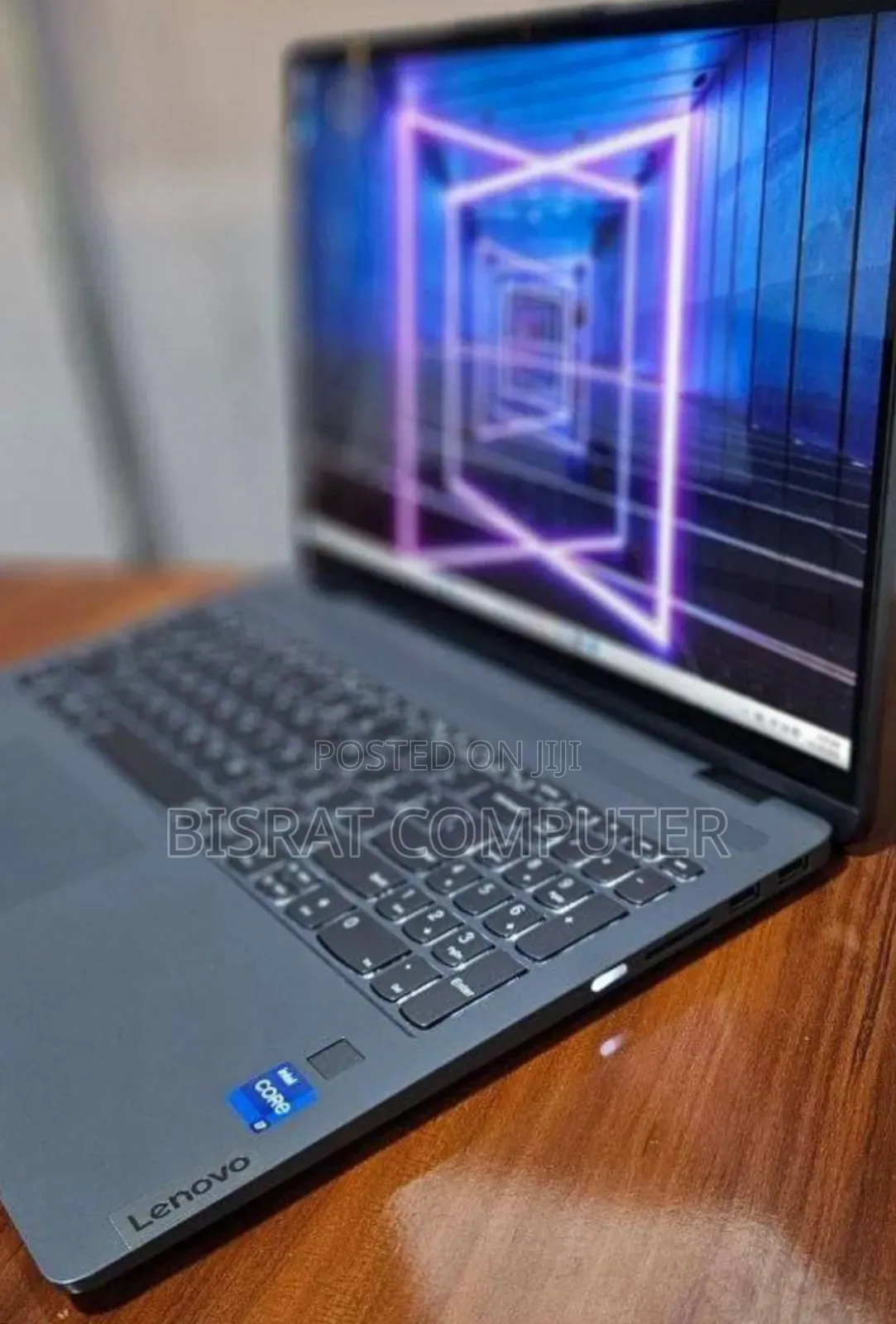 New Laptop Lenovo Yoga 7i 16GB Intel Core I7 SSD 512GB