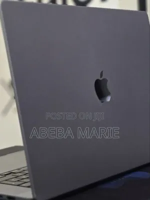 New Laptop Apple MacBook Pro M1 16GB Apple M1 Pro SSD 1T