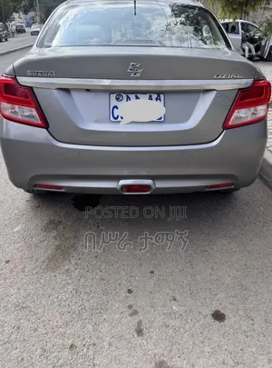 Suzuki Dzire 2023 Silver