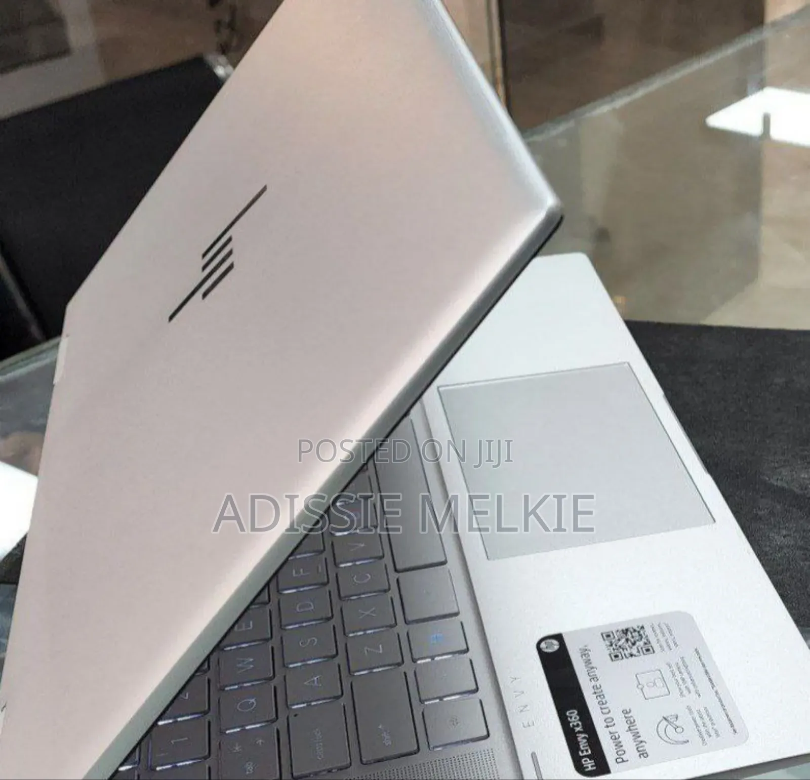 New Laptop HP Envy X360 8GB Intel Core I5 SSD 512GB