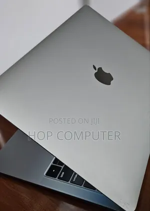 Photo - New Laptop Apple MacBook Air 2019 8GB Intel Core I5 SSD 128GB