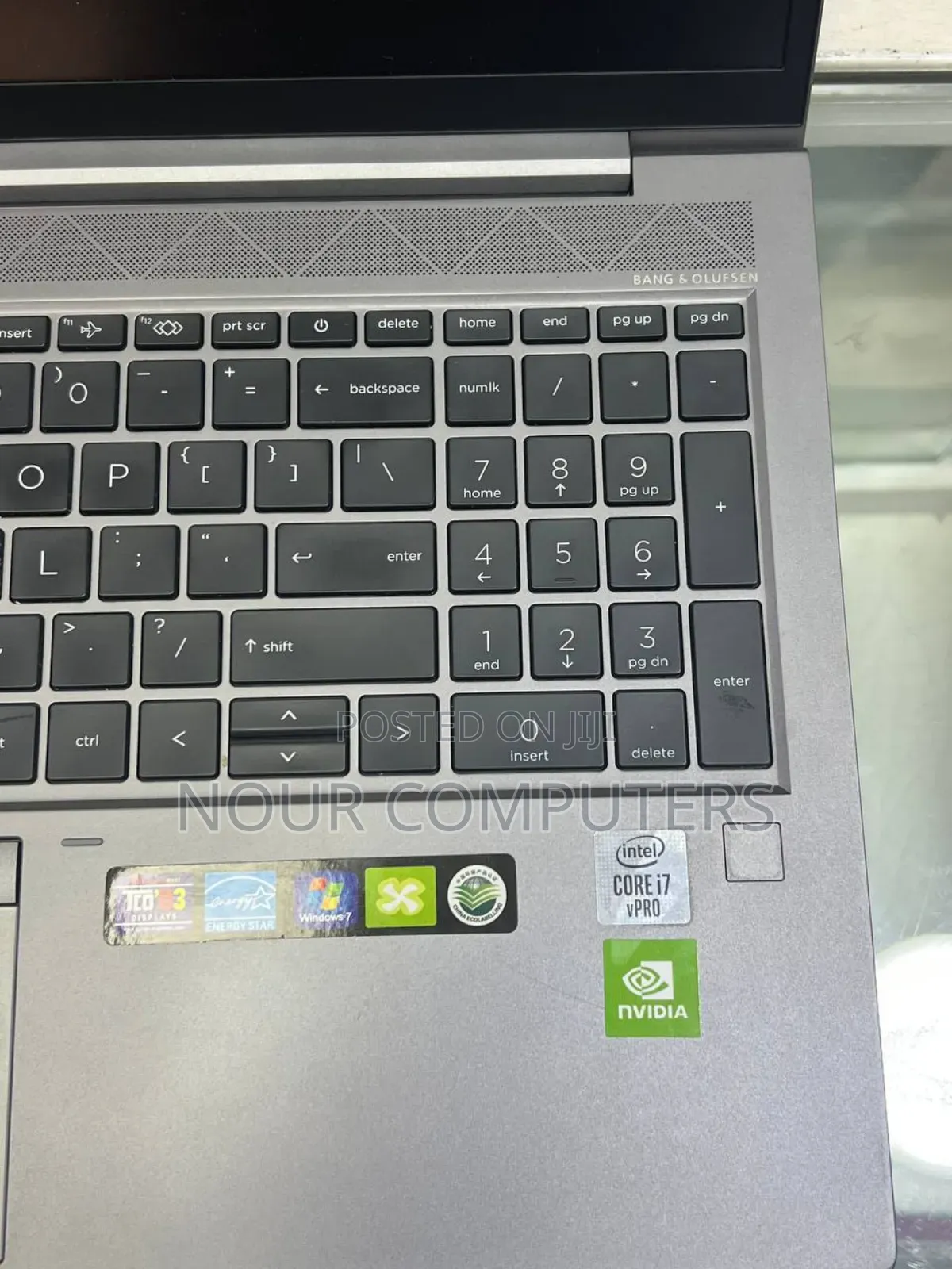 New Laptop HP ZBook Firefly 15 G7 16GB Intel Core I7 SSD 512GB