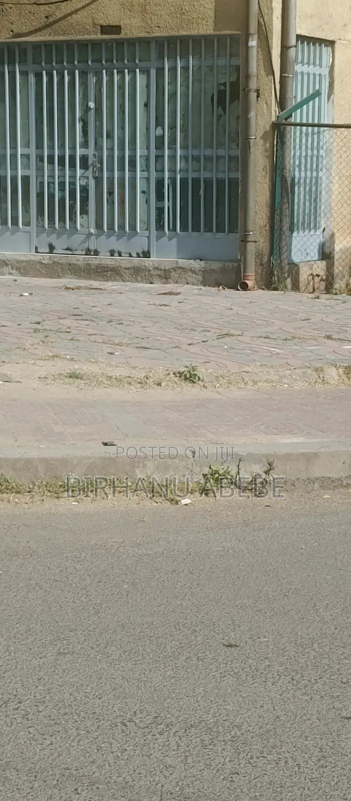 Furnished 1bdrm Condo in ጀሞ, Nifas Silk-Lafto for sale