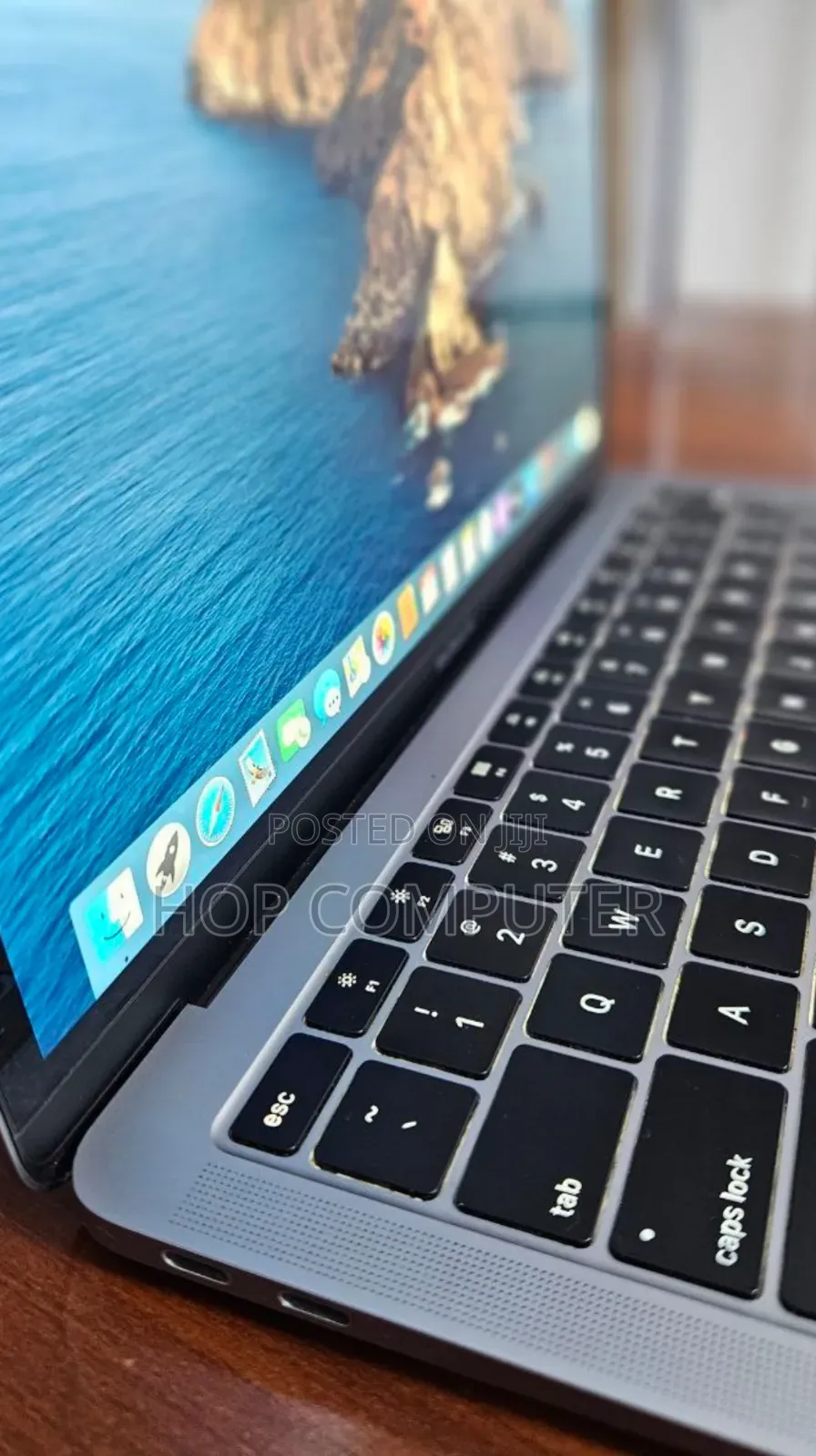 New Laptop Apple MacBook Air 2019 8GB Intel Core I5 SSD 128GB