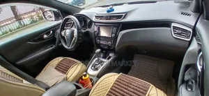 Nissan Qashqai 2017 Black