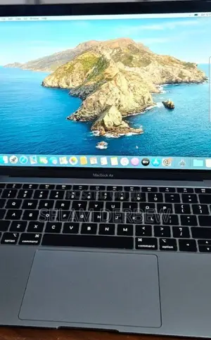 Photo - New Laptop Apple MacBook Air 2019 8GB Intel Core I5 SSD 128GB