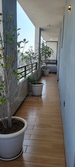 3bdrm Apartment in Ayat, Yeka for sale