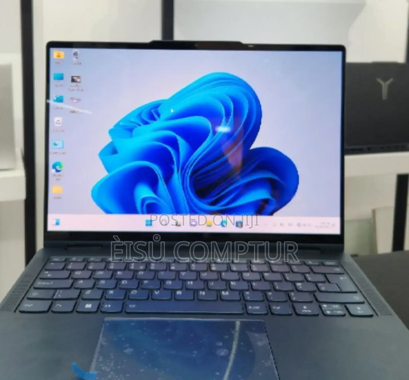 New Laptop Lenovo Yoga 7i 16GB Intel Core Ultra 7 SSD 512GB