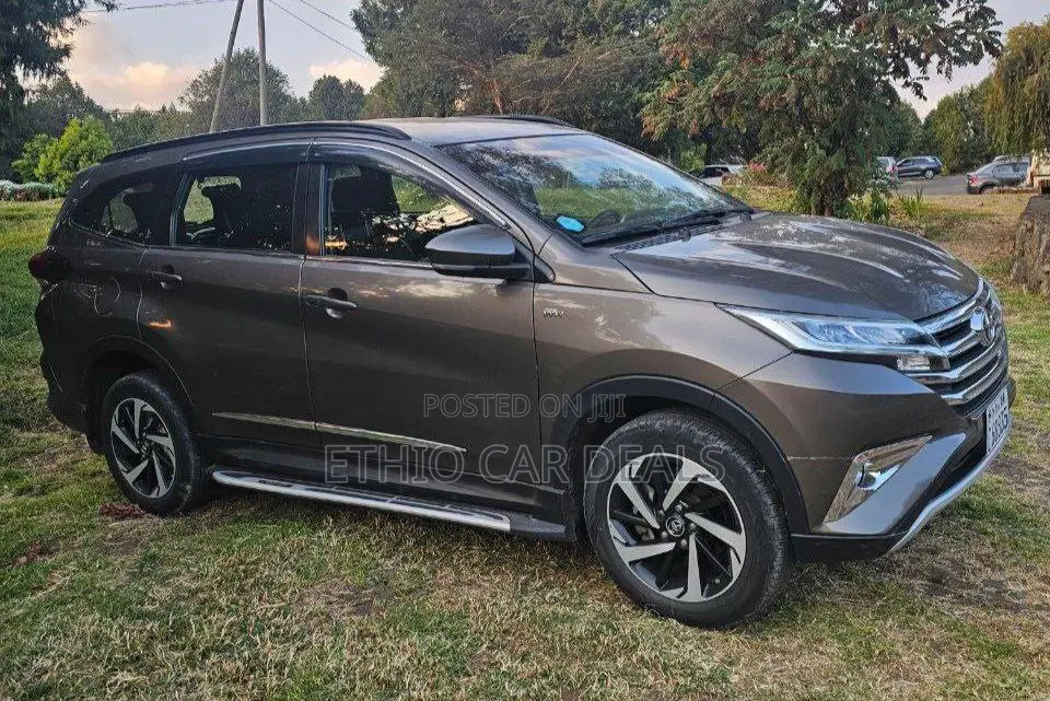 Toyota Rush 2023 Brown