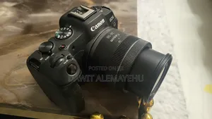 Canon R8 Camera + 24-50mm Lens