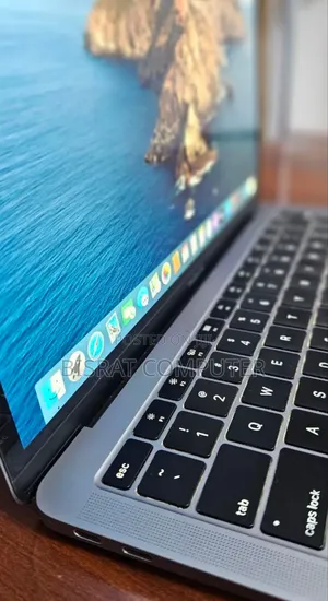 New Laptop Apple MacBook Air 2019 8GB Intel Core I5 SSD 128GB