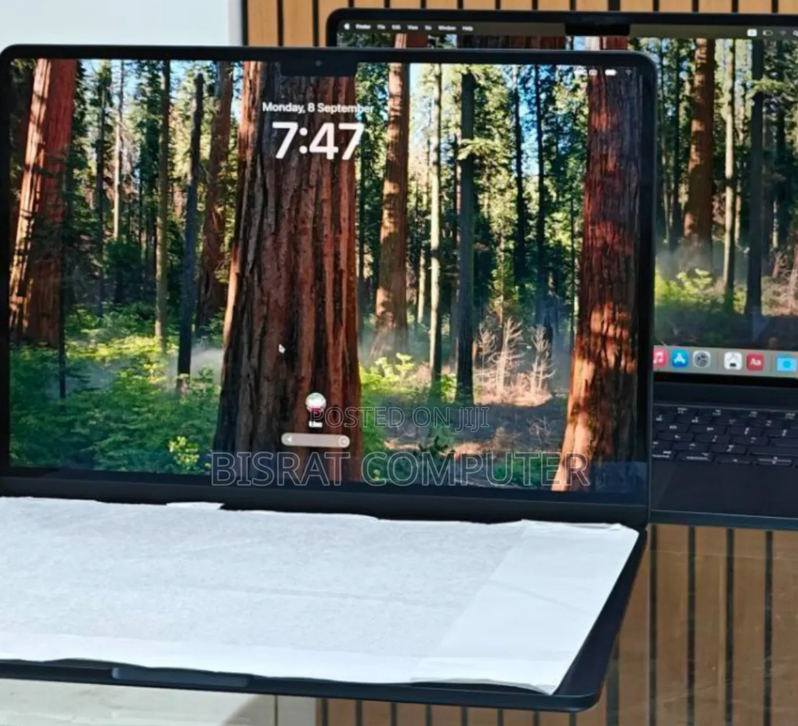 New Apple MacBook Air 2025 M4 13-Inch 16GB Apple M4 Pro SSD 256GB