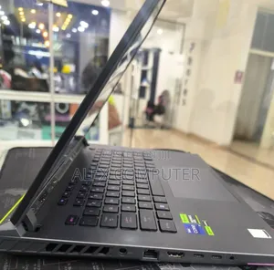 Photo - New Laptop Asus ROG Strix G16 G614 16GB Intel Core I9 SSD 1T