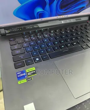 New Laptop Asus ROG Strix G16 G614 16GB Intel Core I9 SSD 1T