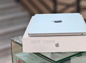 Photo - New Apple MacBook Air 2025 M4 13-Inch 16GB Intel Core M SSD 256GB