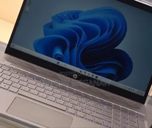 New Laptop HP Pavilion 15 8GB Intel Core I5 SSD 512GB