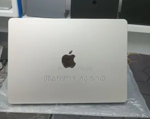 Photo - New Laptop Apple MacBook Air 2022 M2 8GB Apple M2 SSD 512GB