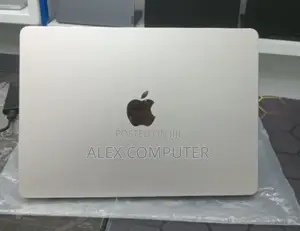 New Laptop Apple MacBook Air 2022 M2 8GB Apple M2 SSD 512GB