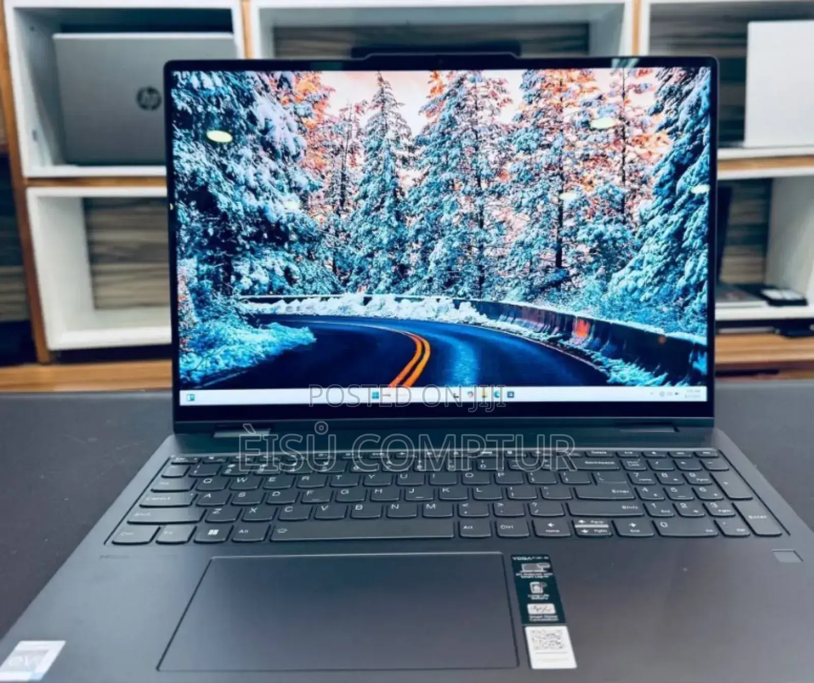 New Laptop Lenovo Yoga 7i 16GB Intel Core I7 SSD 512GB