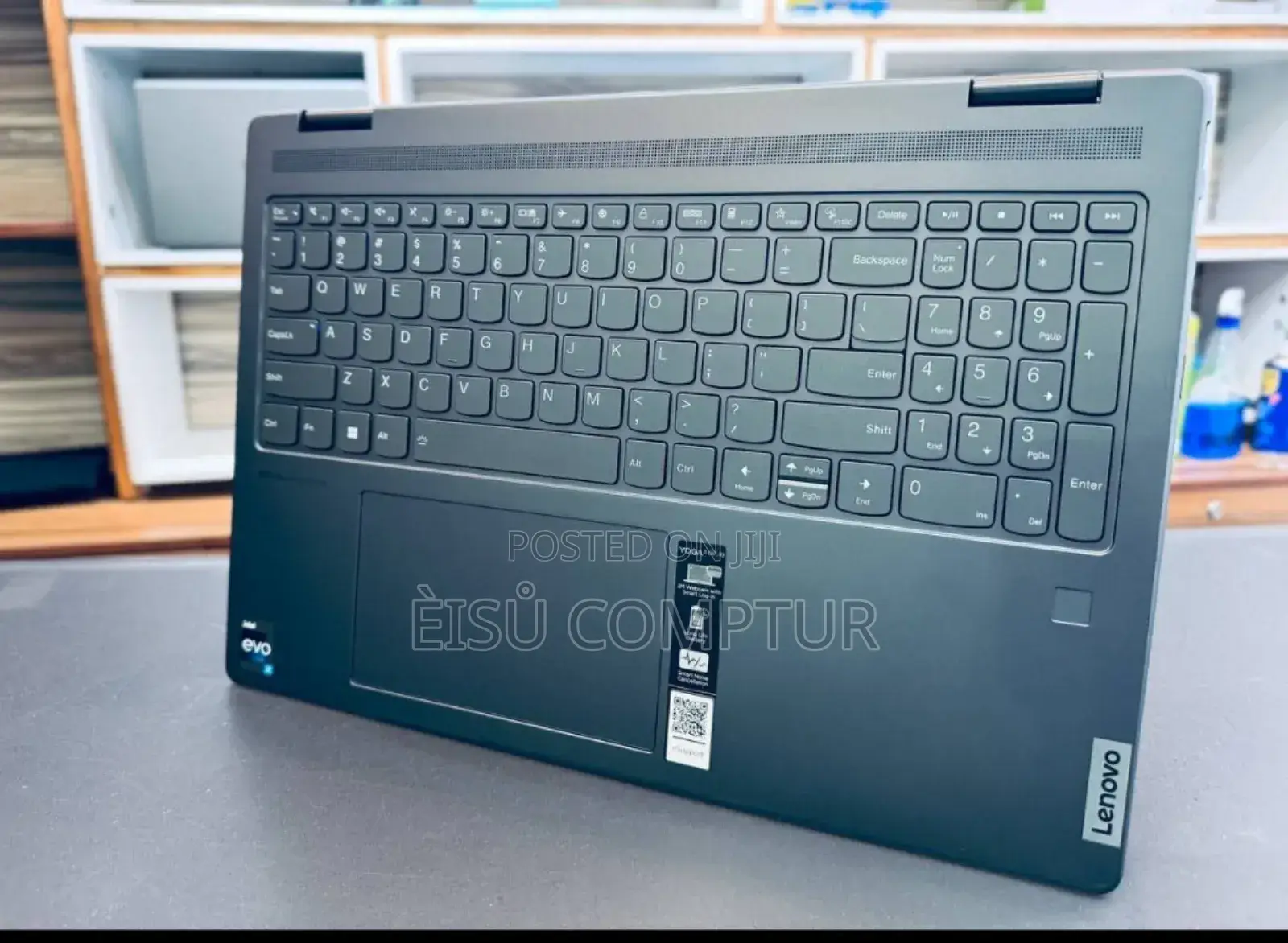 New Laptop Lenovo Yoga 7i 16GB Intel Core I7 SSD 512GB