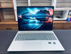 New Laptop HP Pavilion 15 16GB Intel Core Ultra 7 SSD 1T
