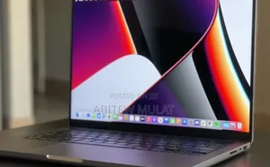 Photo - New Laptop Apple MacBook Pro 2024 M4 14-Inch 16GB Apple M4 SSD 512GB