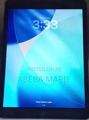Photo - New Apple iPad (2022) 64 GB