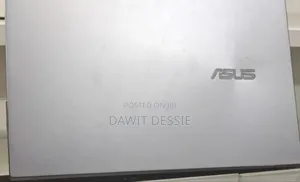 New Laptop Asus 8GB AMD Ryzen 5 SSD 512GB