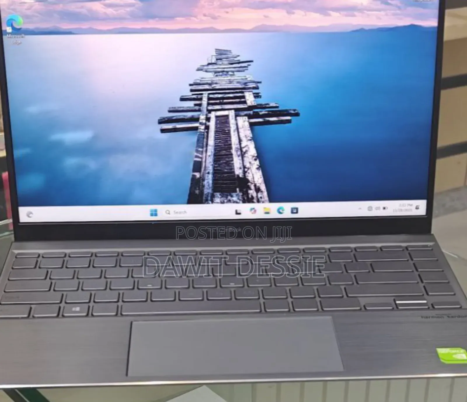 New Laptop Asus 8GB AMD Ryzen 5 SSD 512GB