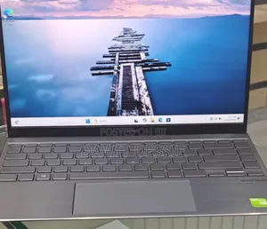 New Laptop Asus 8GB AMD Ryzen 5 SSD 512GB