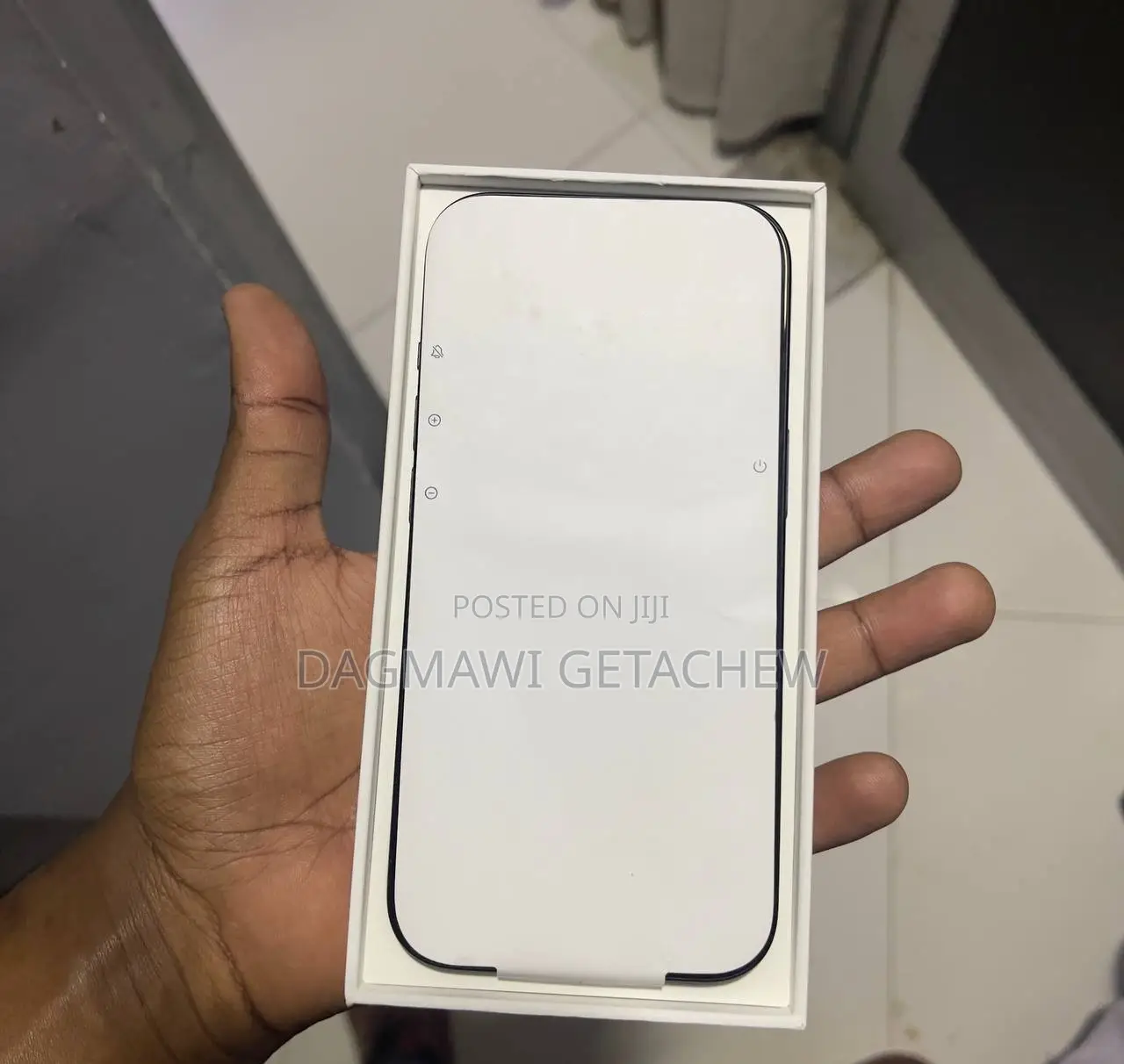 New Apple iPhone 15 128 GB Black