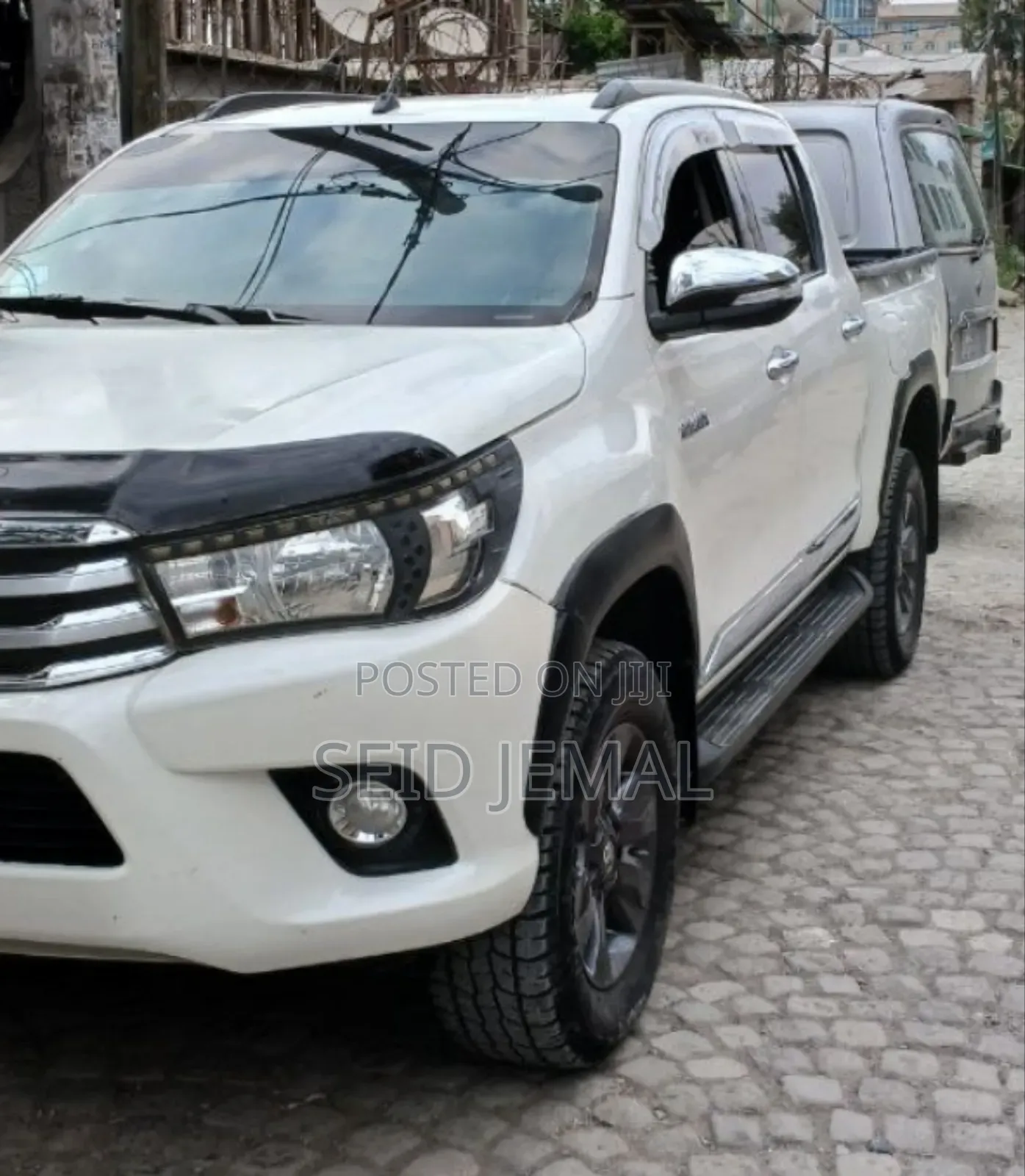 Toyota Hilux 2019 White