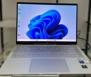 New Laptop HP Pavilion 15 16GB Intel Core Ultra 7 SSD 1T