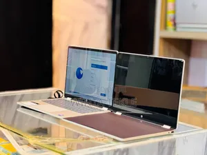 New Laptop HP OmniBook 5 Flip 16GB Intel Core I7 SSD 1T