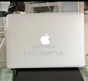 New Laptop Apple MacBook Pro M1 8GB Intel Core I7 SSD 512GB