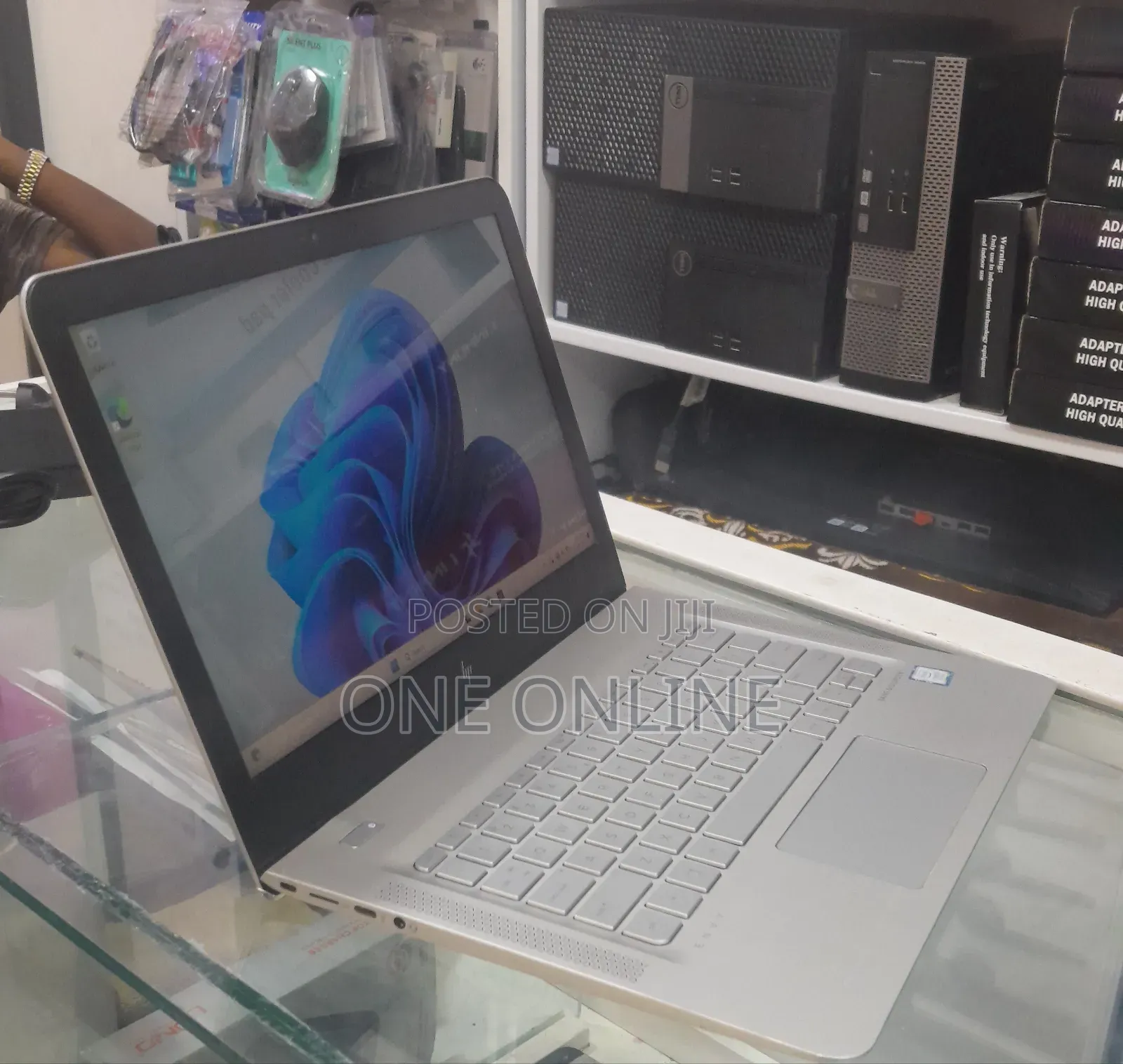 New Laptop HP Envy 14 8GB Intel Core I5 SSD 256GB