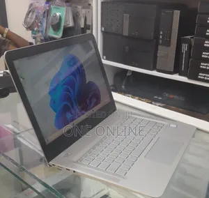 New Laptop HP Envy 14 8GB Intel Core I5 SSD 256GB