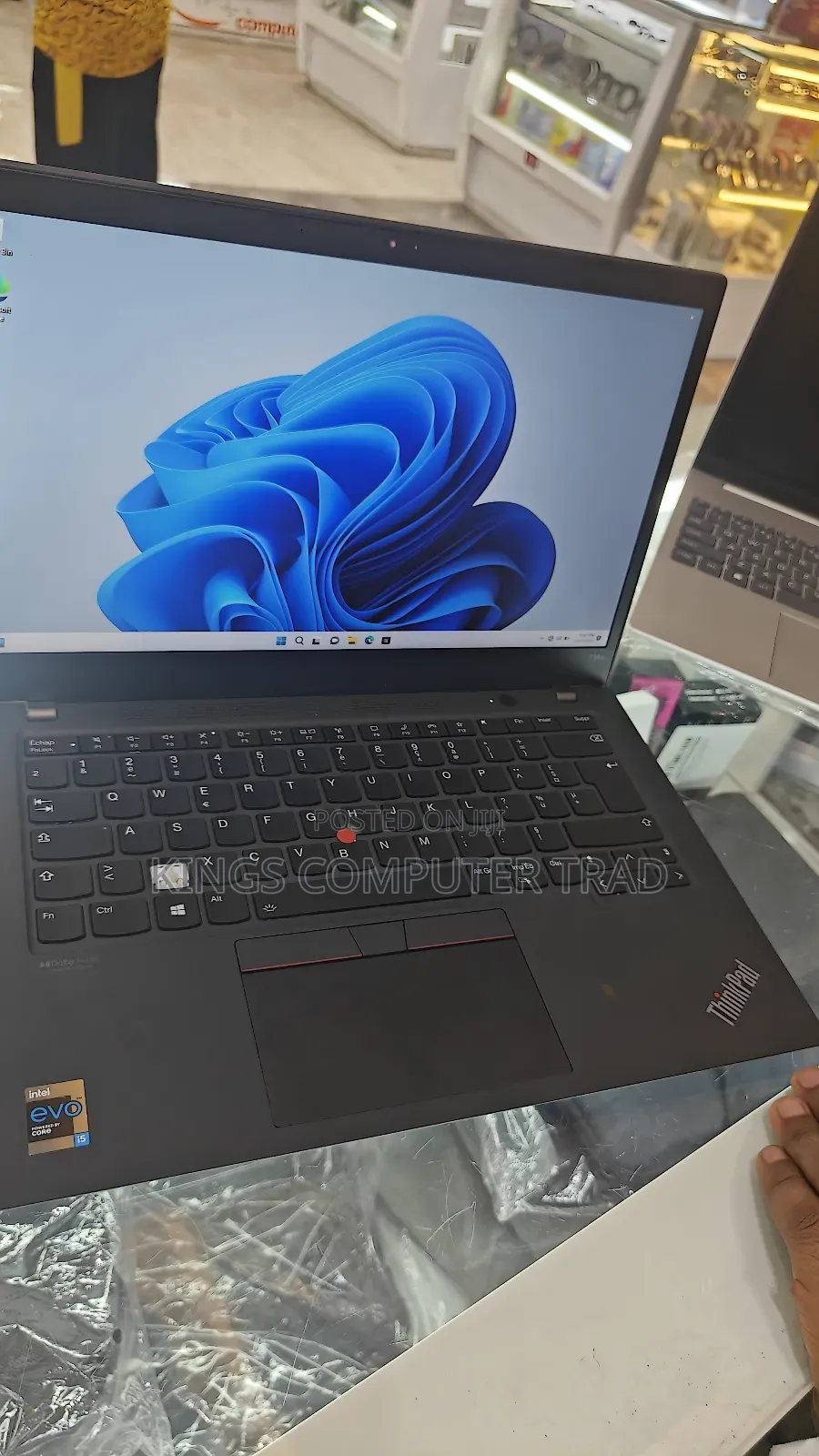 New Laptop Lenovo ThinkPad T14s G4 8GB Intel Core I5 SSD 512GB