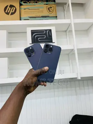 Photo - Apple iPhone 14 Pro Max 256 GB Purple