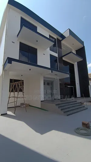 Furnished 10bdrm Villa in አዲስ አበባ, Bole for sale