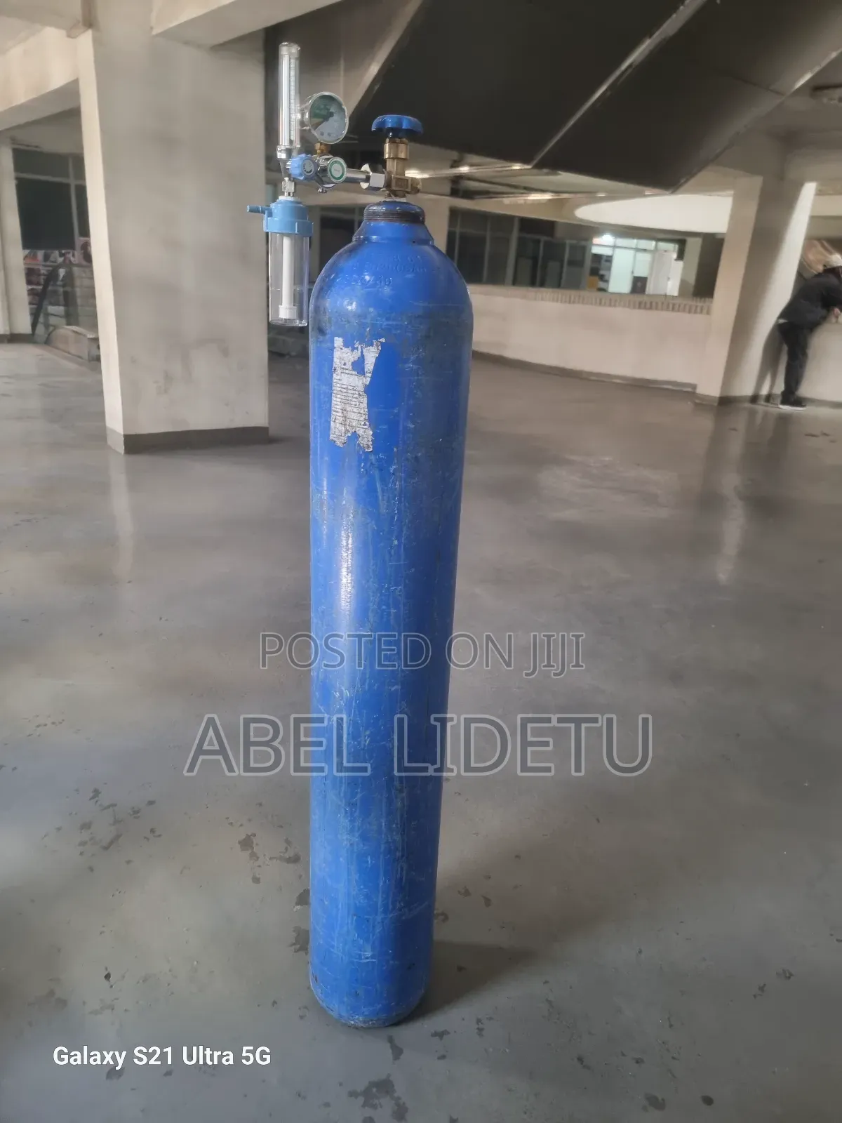 Oxygen Tank With Gadge/Regulator