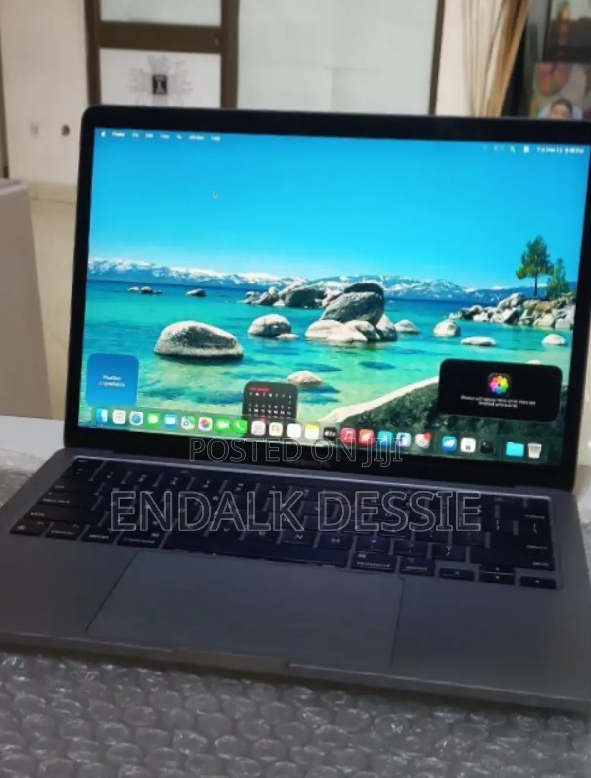New Laptop Apple MacBook Pro M1 16GB Apple M1 Pro SSD 256GB