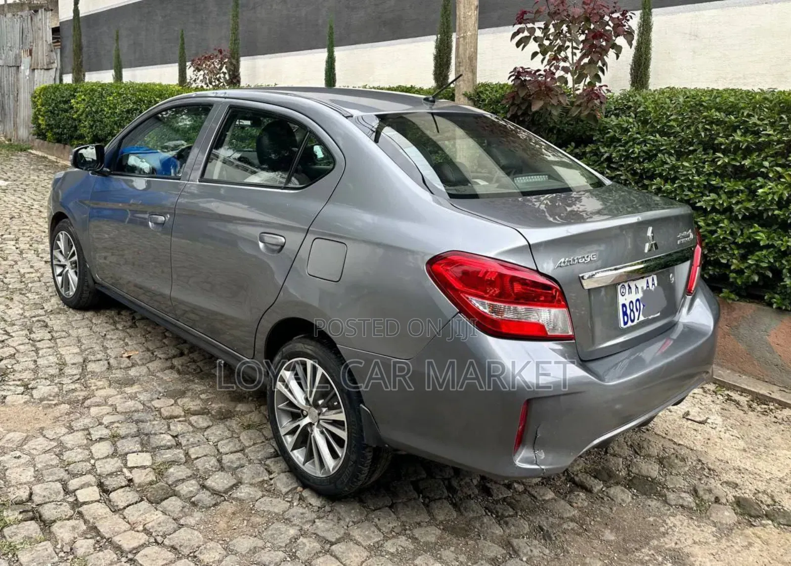 Mitsubishi Attrage 2020 Gray