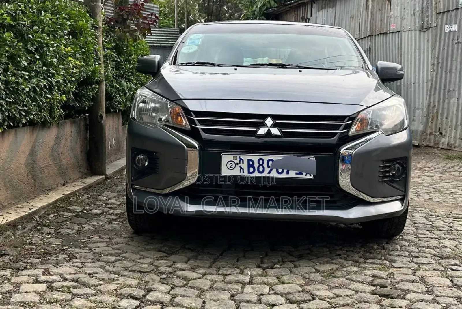 Mitsubishi Attrage 2020 Gray