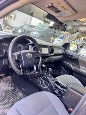 Toyota Tacoma 2018 Gray