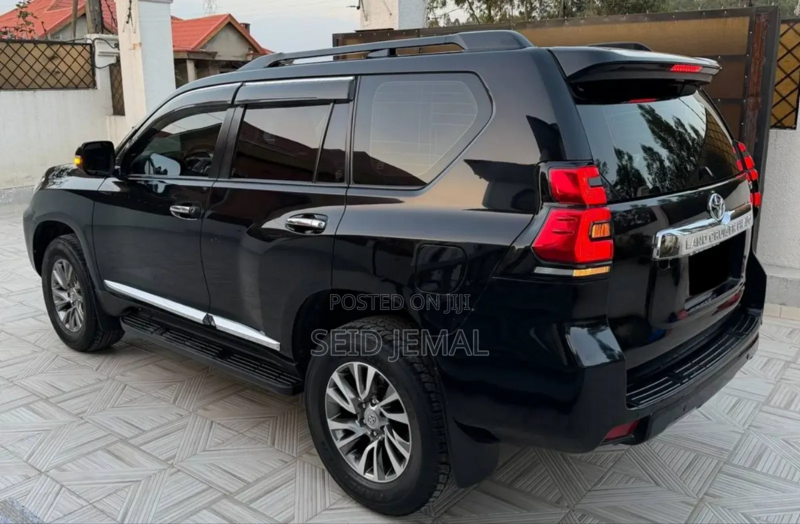 Toyota Land Cruiser Prado 2018 Matt Black