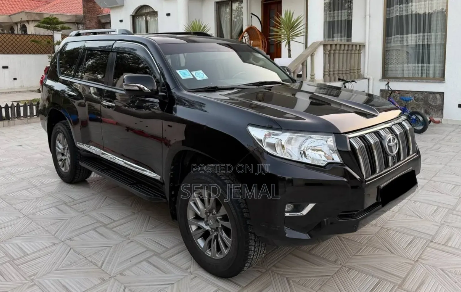Toyota Land Cruiser Prado 2018 Matt Black