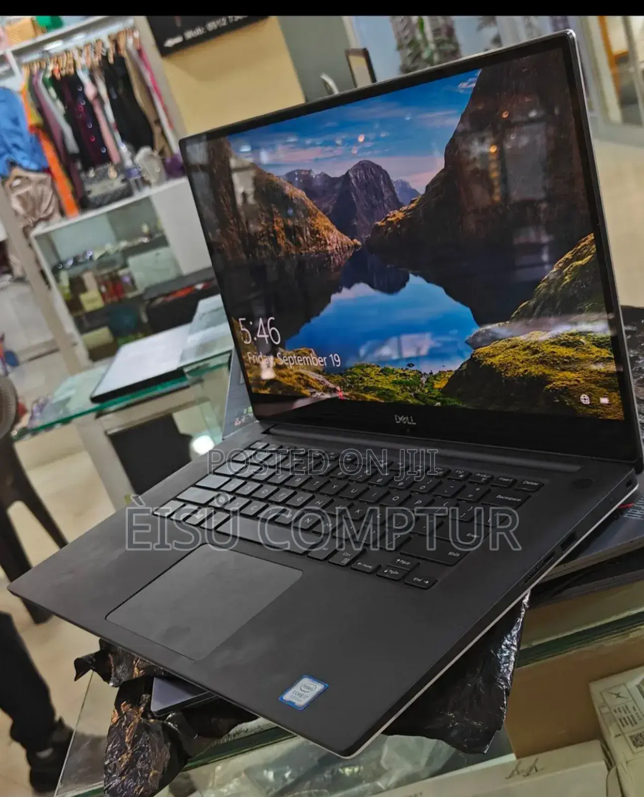 New Laptop Dell Precision 5540 16GB Intel Core I7 SSD 512GB