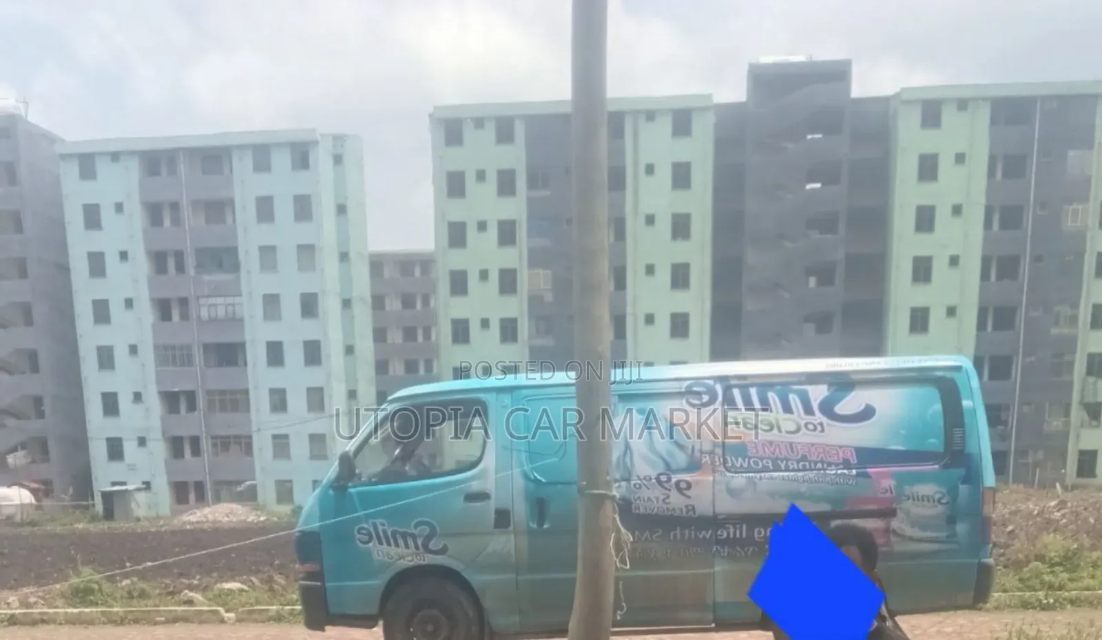 Toyota HiAce 1991 White